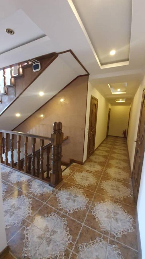 Kristall Hotel بوستيري المظهر الخارجي الصورة